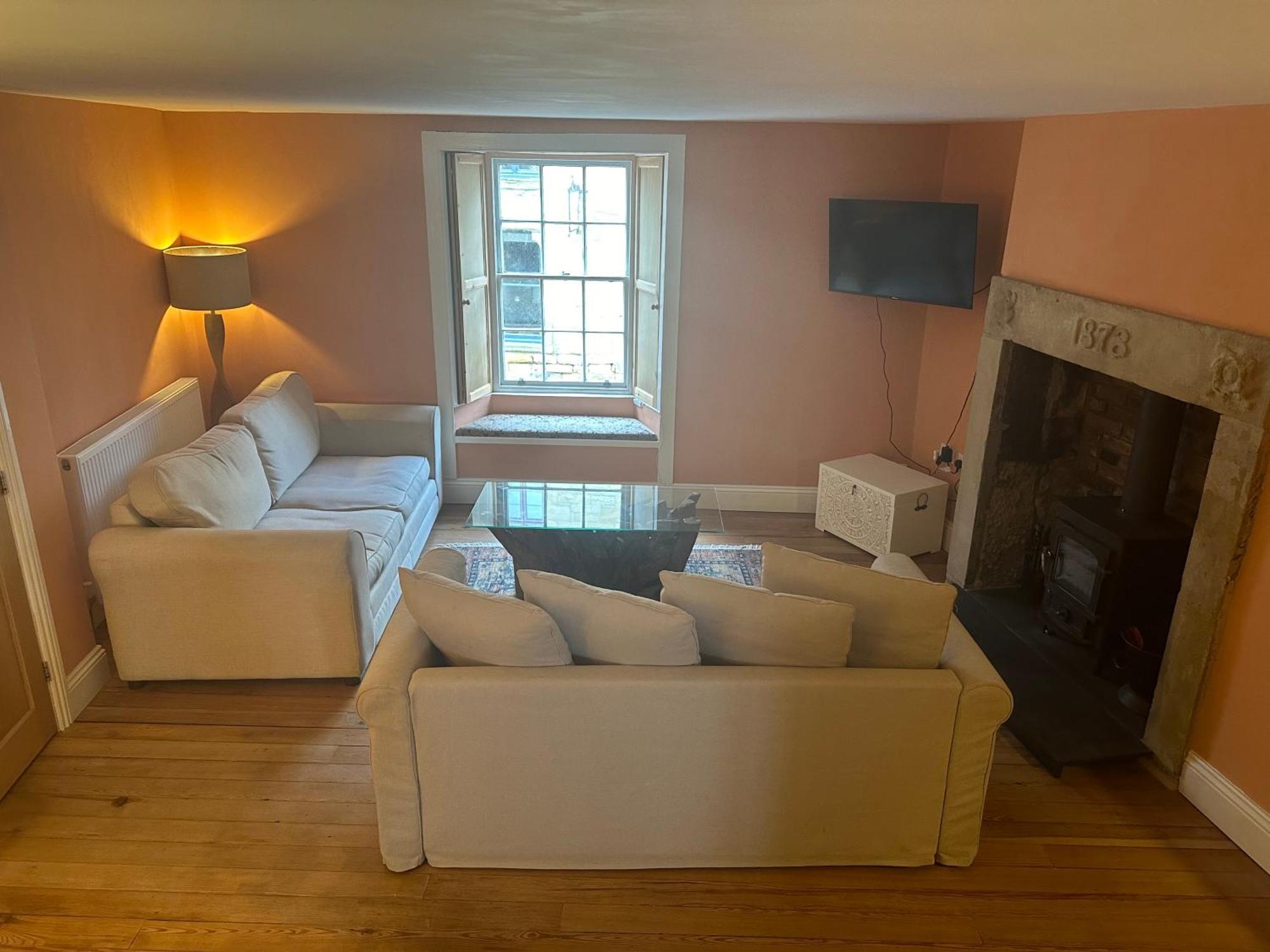 Stunning 3 Bedroom House With Amazing Castle View أنوك المظهر الخارجي الصورة